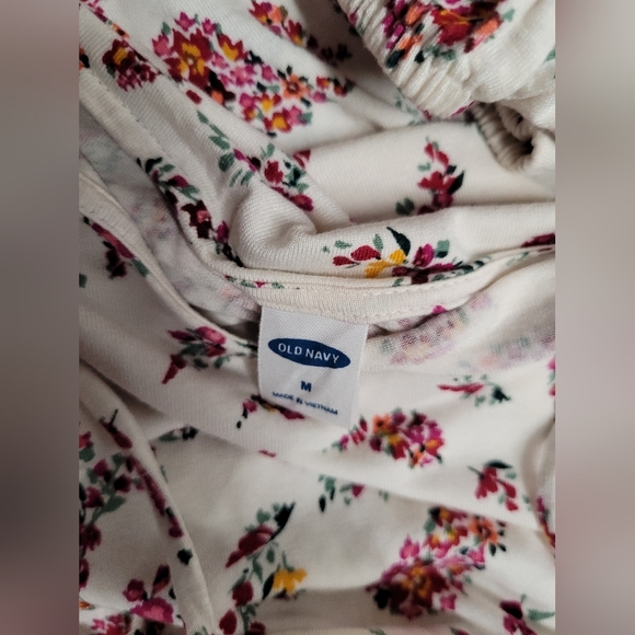 Old Navy M Top - Picture 3 of 4